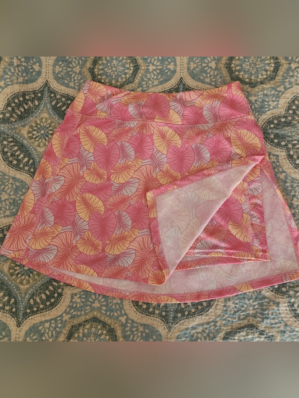 Popfit Pink Leaf Print Athletic Tennis Golf Pickleball Swim Athleisure Skort